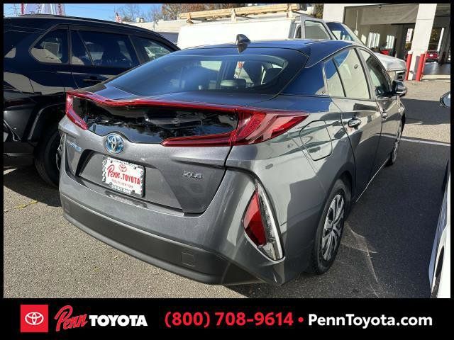 2021 Toyota Prius Prime LE