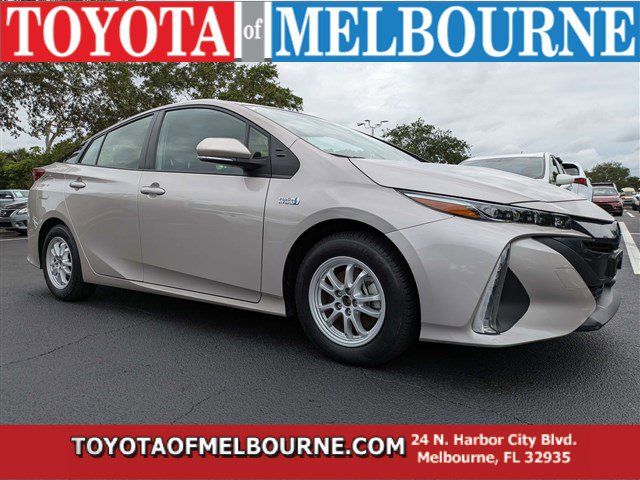 2021 Toyota Prius Prime LE