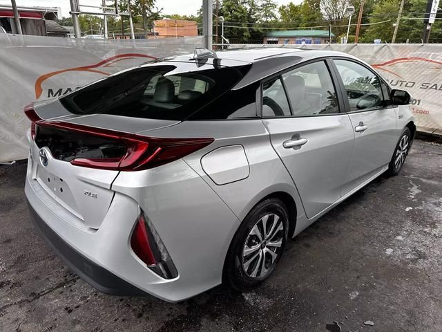 2021 Toyota Prius Prime XLE