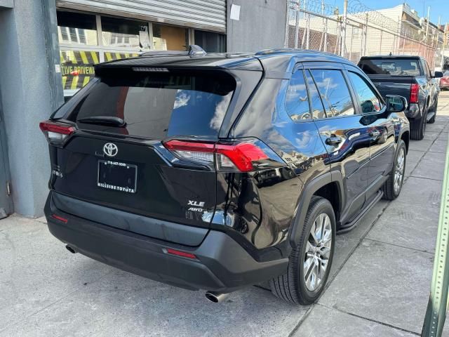 2021 Toyota RAV4 XLE Premium