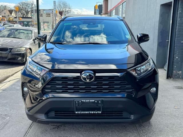 2021 Toyota RAV4 XLE Premium