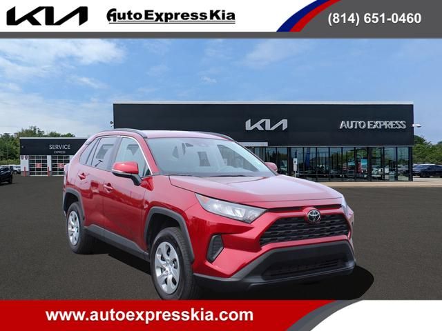 2021 Toyota RAV4 LE