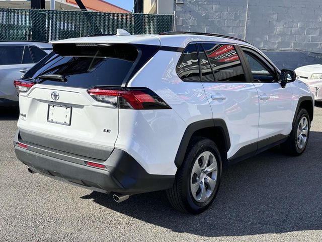 2021 Toyota RAV4 LE