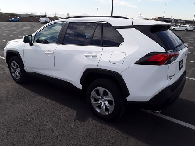 2021 Toyota RAV4 LE