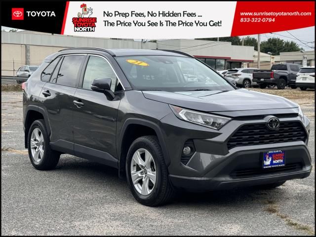 2021 Toyota RAV4 XLE