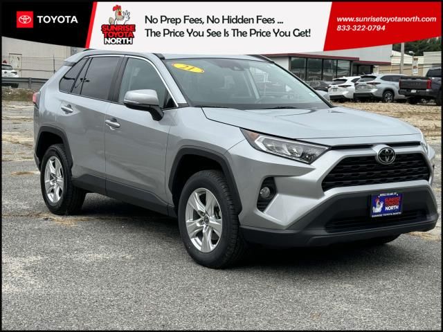 2021 Toyota RAV4 XLE