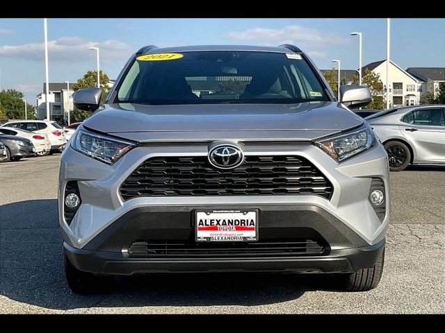 2021 Toyota RAV4 XLE