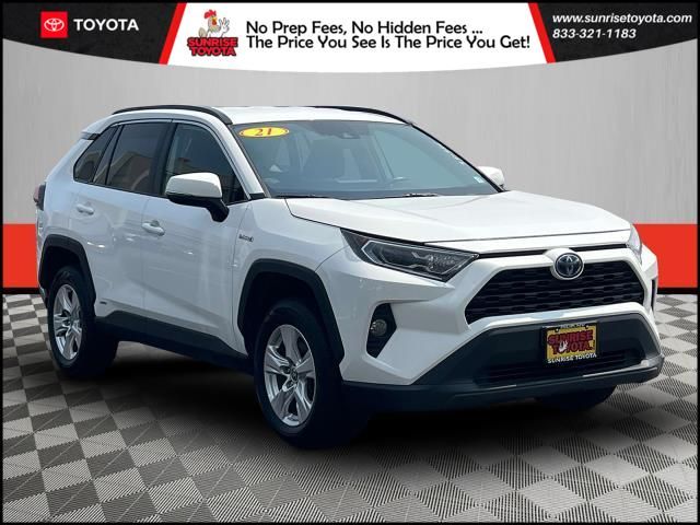 2021 Toyota RAV4 Hybrid XLE