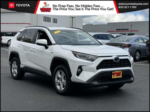 2021 Toyota RAV4 Hybrid XLE