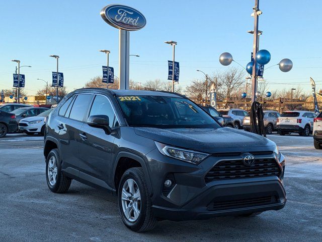 2021 Toyota RAV4 XLE