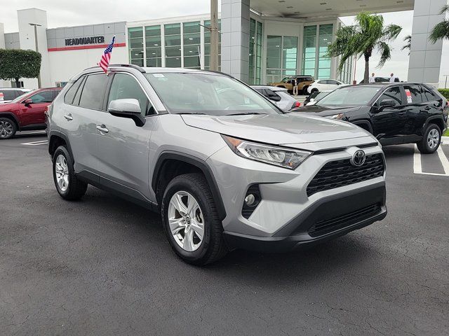 2021 Toyota RAV4 XLE