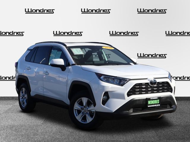 2021 Toyota RAV4 XLE