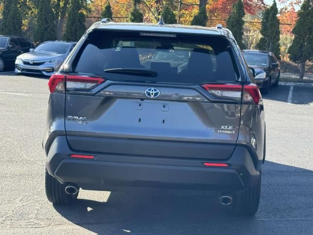 2021 Toyota RAV4 Hybrid XLE Premium