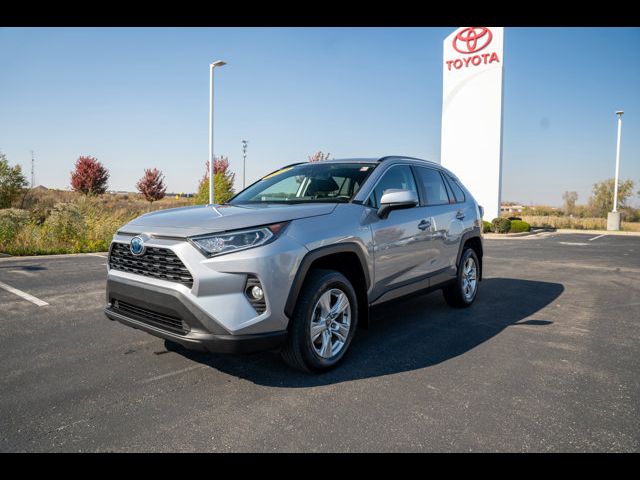 2021 Toyota RAV4 Hybrid XLE