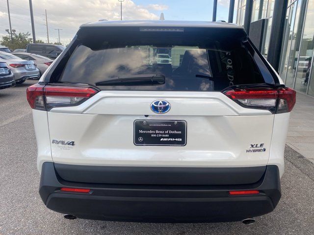 2021 Toyota RAV4 Hybrid XLE Premium