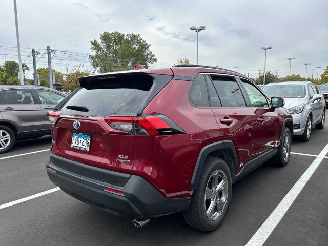 2021 Toyota RAV4 Hybrid XLE Premium