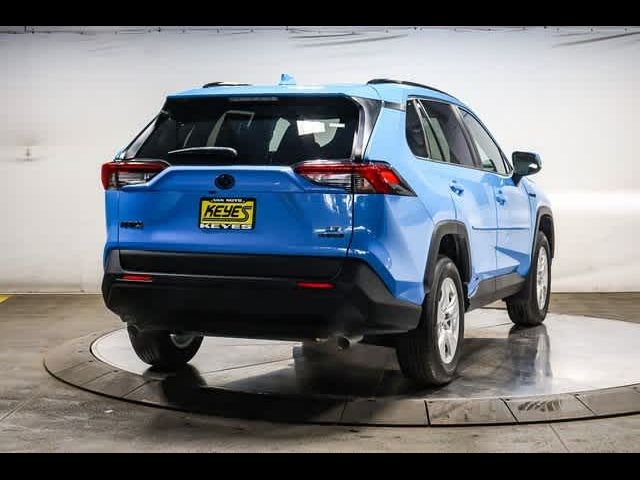 2021 Toyota RAV4 Hybrid LE