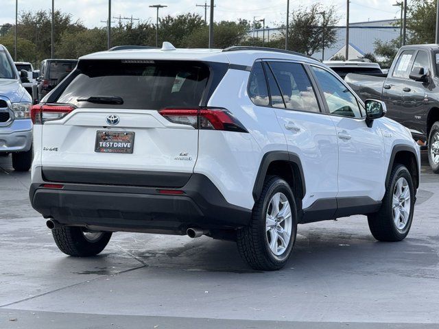 2021 Toyota RAV4 Hybrid LE