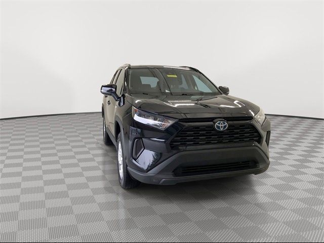 2021 Toyota RAV4 Hybrid LE