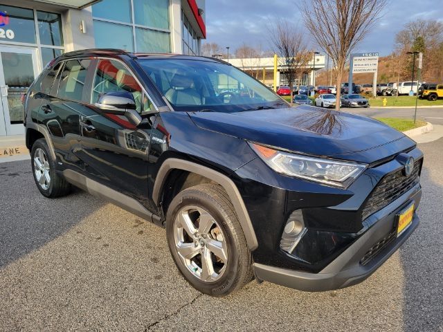 2021 Toyota RAV4 Hybrid LE