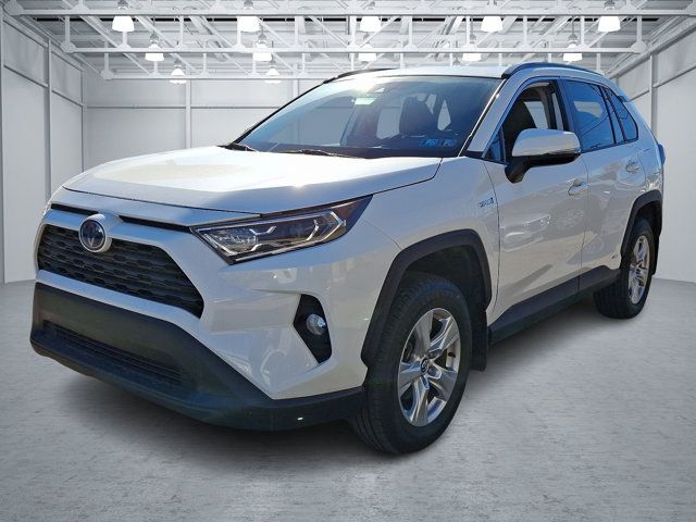 2021 Toyota RAV4 Hybrid XLE