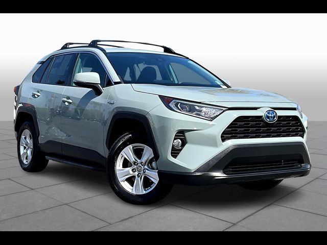 2021 Toyota RAV4 Hybrid XLE