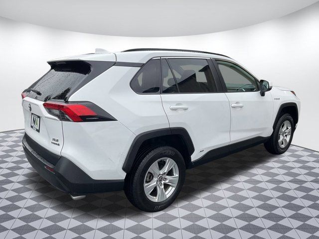 2021 Toyota RAV4 Hybrid XLE