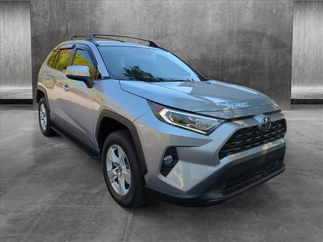 2021 Toyota RAV4 Hybrid XLE