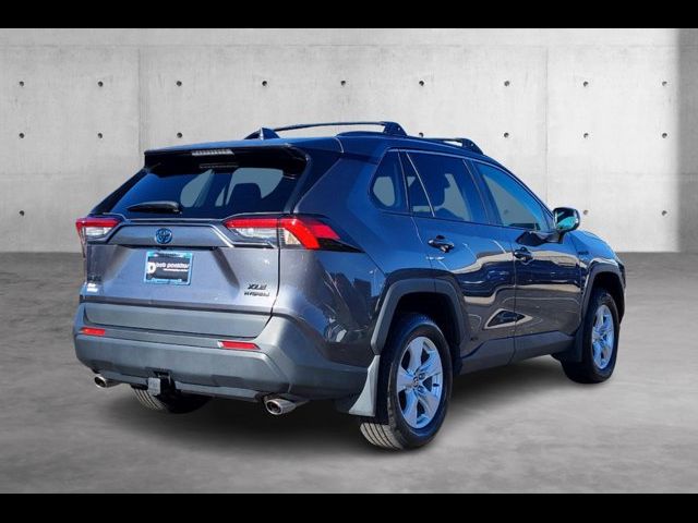 2021 Toyota RAV4 Hybrid XLE