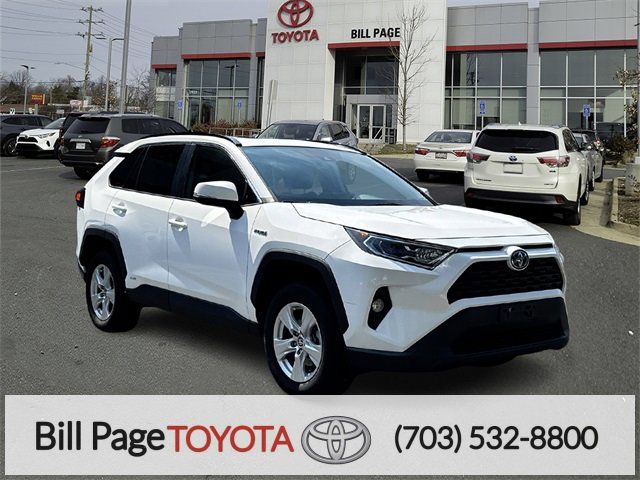 2021 Toyota RAV4 Hybrid XLE