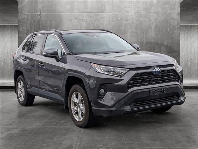 2021 Toyota RAV4 Hybrid XLE