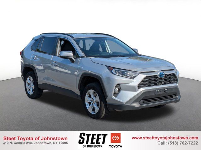 2021 Toyota RAV4 Hybrid XLE