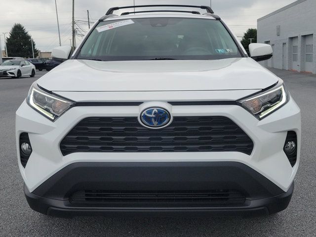 2021 Toyota RAV4 Hybrid XLE