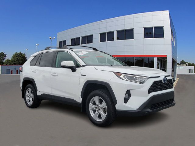 2021 Toyota RAV4 Hybrid XLE