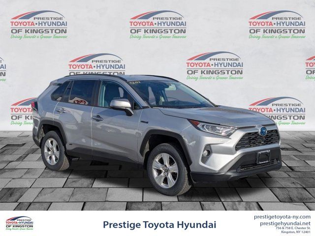 2021 Toyota RAV4 Hybrid XLE