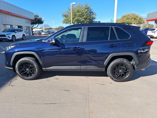 2021 Toyota RAV4 Hybrid XLE