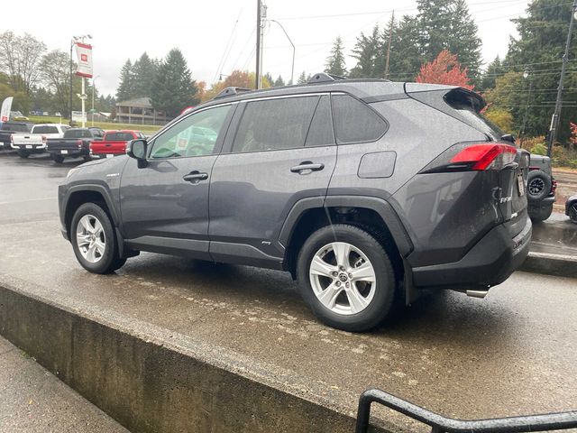 2021 Toyota RAV4 Hybrid XLE