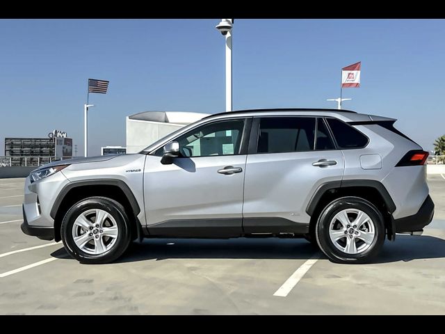 2021 Toyota RAV4 Hybrid XLE