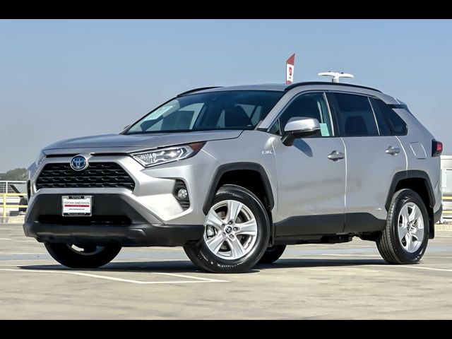 2021 Toyota RAV4 Hybrid XLE