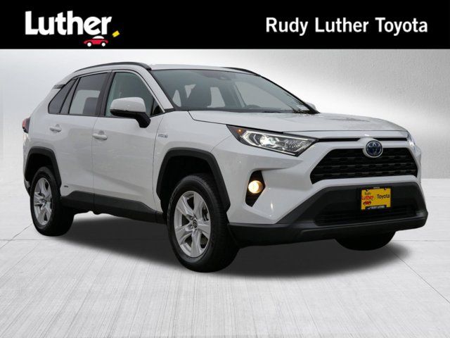 2021 Toyota RAV4 Hybrid XLE