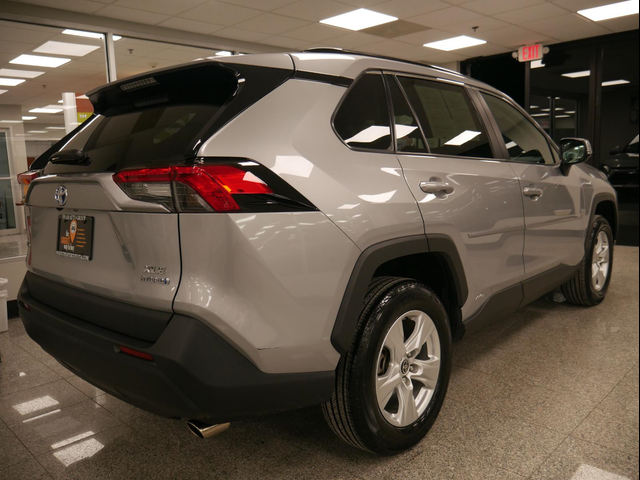 2021 Toyota RAV4 Hybrid XLE