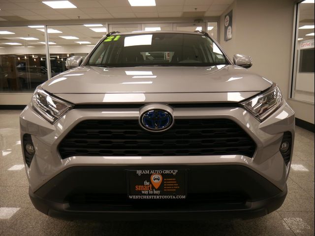 2021 Toyota RAV4 Hybrid XLE