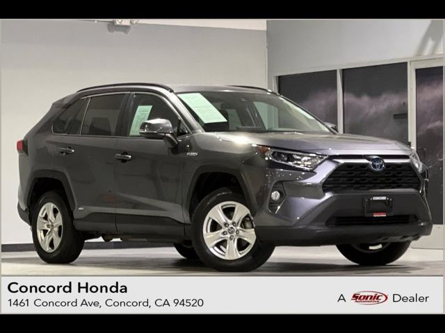 2021 Toyota RAV4 Hybrid XLE