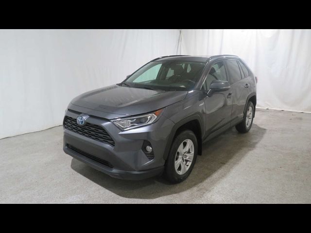 2021 Toyota RAV4 Hybrid XLE