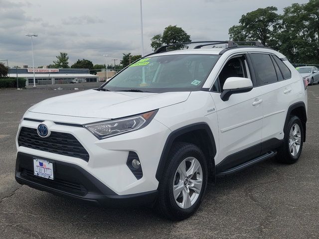 2021 Toyota RAV4 Hybrid XLE