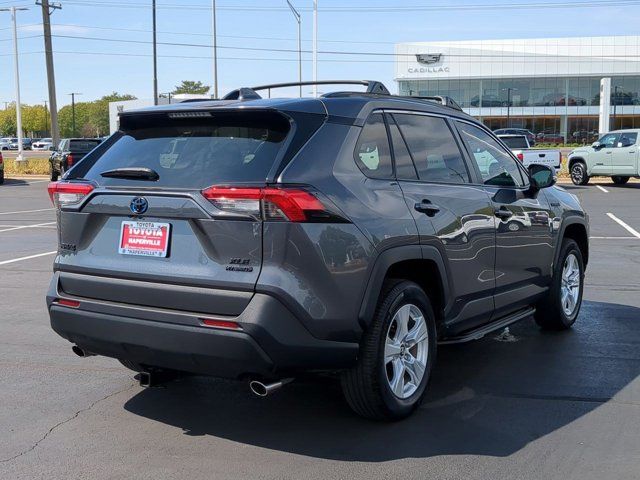 2021 Toyota RAV4 Hybrid XLE