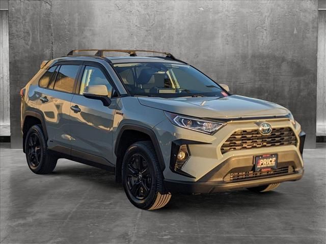 2021 Toyota RAV4 Hybrid XLE