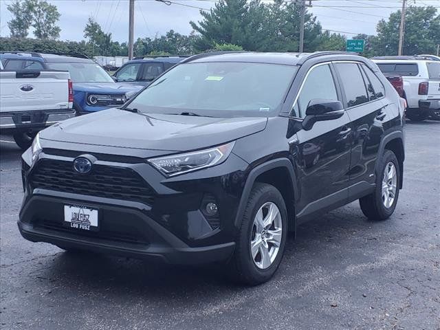 2021 Toyota RAV4 Hybrid XLE