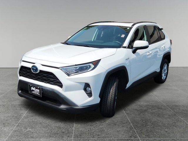 2021 Toyota RAV4 Hybrid XLE