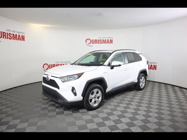 2021 Toyota RAV4 Hybrid XLE